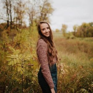 Meet your Posher, Emma